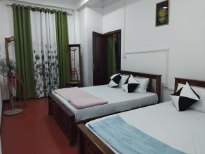 Gallery image of Ella Sanara Holiday Homes in Nikawatawana
