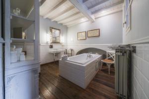 Vannituba majutusasutuses B&B Number 11 Exclusive Guesthouse