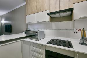 Φωτογραφία από το άλμπουμ του Fort Totten Villas σε Γκαμπορόνε