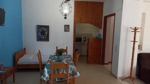 Gambar di galeri bagi Genos suites di Stavros