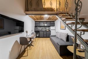 Η κουζίνα ή μικρή κουζίνα στο Teatralna apartment with terrace