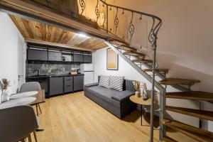 Η κουζίνα ή μικρή κουζίνα στο Teatralna apartment with terrace +5 φωτογραφίες