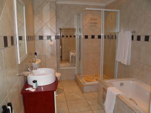 Gallery image of Homestay Travel Guest House in Roodepoort