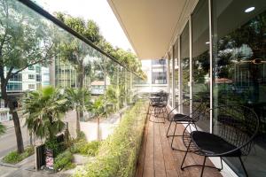 Φωτογραφία από το άλμπουμ του Senerity Sky Villas By Luminous Luxury Apartment στην Πόλη Χο Τσι Μινχ