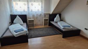 Postel nebo postele na pokoji v ubytování City Central Apartment Lilien