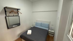 Postel nebo postele na pokoji v ubytování Bed&Breakfast Plaza de Toros Alicante