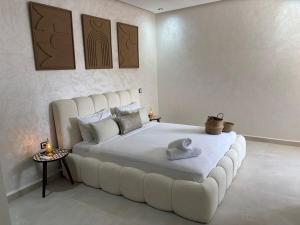 Giường trong phòng chung tại Majorelle Retreat - Luxury Studio +5 ảnh