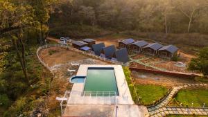Bassein majutusasutuses Dandeli Resorts - Luxury või selle lähedal
