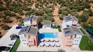 Πισίνα στο ή κοντά στο Sotiris Luxury Villas