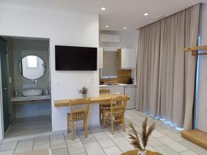 Gallery image of Dina's Diamond in Agios Prokopios +46 photos