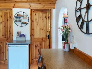Φωτογραφία από το άλμπουμ του Hooked Rise Holiday Lodge σε Dunkeswell