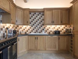 Dapur atau dapur kecil di Haven View - Ukc2301 +17 gambar
