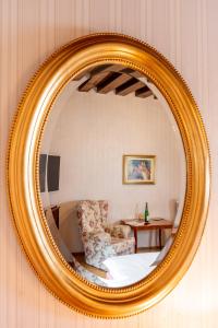 Ruang duduk di Hotel Schloss Dürnstein