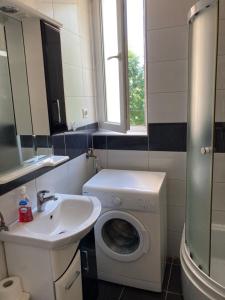 Ένα μπάνιο στο Ivana Apartment