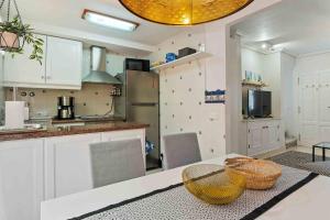 トレビエハにあるEncantadora casa vacacional en El Chaparralのギャラリーの写真