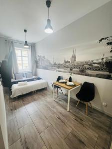 Posteľ alebo postele v izbe v ubytovaní Property Apart - Ruska Centrum