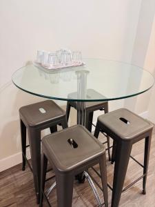 Fotografie z fotogalerie ubytování Cozy 1 Bedroom Condo with Parking v destinaci Calgary + 2 fotografie