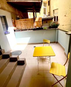 Kuchyň nebo kuchyňský kout v ubytování Holeckova125 + 3 fotografie