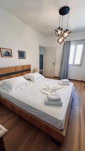 Postel nebo postele na pokoji v ubytování Villa Marmara