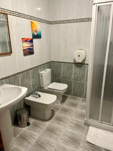 Kúpeľňa v ubytovaní Pension Loinaz