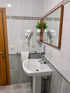 Kúpeľňa v ubytovaní Pension Loinaz