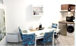 Fotografie z fotogalerie ubytování Joli T1 avec balcon et parking v destinaci Montévrain + 10 fotografií