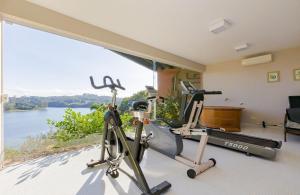 Fitness centrum a/nebo fitness zařízení v ubytování Solar House - Passaúna, Curitiba
