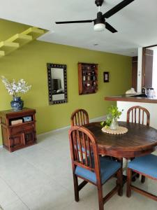 Fotografie z fotogalerie ubytování Casa Laak Fabulous rustic townhouse v destinaci Mérida