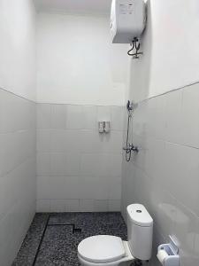 Phòng tắm tại Orange Guest House +8 ảnh