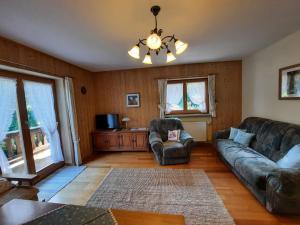 Posezení v ubytování Ferienwohnung YogaHaus Berchtesgaden