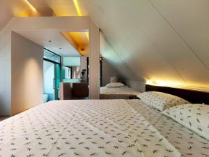 Hua Shan Hidden Spring Exclusive Villa - Entire Private Property 隐泉禅境全栋私邸客房内的一张或多张床位