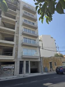 Το κτήριο όπου στεγάζεται  το διαμέρισμα