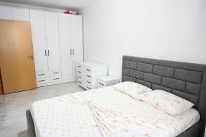 Φωτογραφία από το άλμπουμ του Relaxing Apartment - Shengjin σε Shëngjin