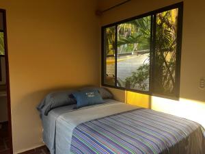 En eller flere senge i et værelse på La Perla de Andrés + 39 billeder