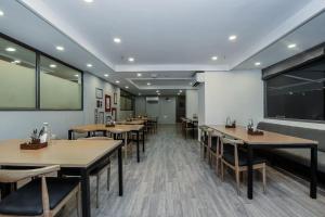 斋浦尔Townhouse C Scheme Ahinsa Circle的相册照片