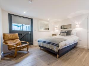 En eller flere senge i et værelse på 9 Chapel Street