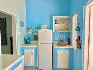 A kitchen or kitchenette at Aqua