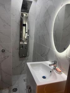 Porto golf marina 욕실