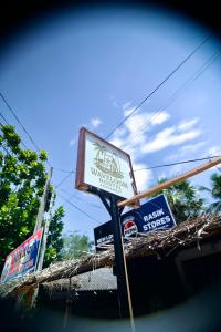 Afbeelding uit fotogalerij van Wave Loom Hostel in Arugam Bay +41 foto's