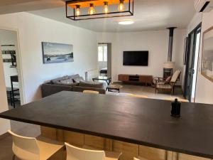 Μια τηλεόραση ή/και κέντρο ψυχαγωγίας στο Villa Mauret Plage