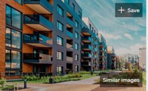 ein großes Wohnhaus mit den Worten Shrinkler Bilder in der Unterkunft Test Property Name 