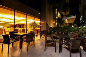 Restorāns vai citas vietas, kur ieturēt maltīti, naktsmītnē Armada Hotel Manila