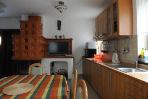 Kuchyň nebo kuchyňský kout v ubytování Penzion Kiska Levočská Dolina, ubytovanie v súkromí