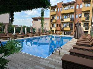 Galeriebild der Unterkunft ATOS Srebrno jezero - Villa and Restaurant in Veliko Gradište + 106 Fotos