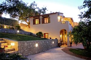 Fotografie z fotogalerie ubytování Alia Stone Villa-Ideal for families-Heated pool v destinaci Nohia
