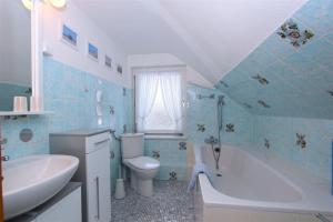 Koupelna v ubytování Private Apartment