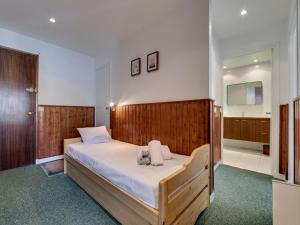 Posteľ alebo postele v izbe v ubytovaní T2 lumineux à Tignes, balcon sud, 4-5 personnes - FR-1-641-71