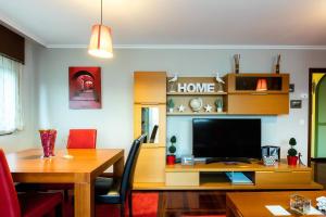 TV a/nebo společenská místnost v ubytování Apartamento Plaza Perillana