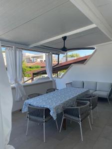 Ruang duduk di villa TiCia a 100 metri dalla spiaggia con parcheggio privato