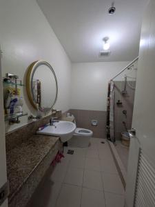 Koupelna v ubytování The Most Affordable Female-only Dormitory in Metro Manila with Free Wi-Fi